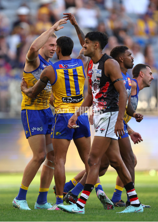 AFL 2025 Round 10 - Waalitj Marawar v Euro-Yroke - A-59564986