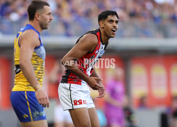 AFL 2025 Round 10 - Waalitj Marawar v Euro-Yroke - A-59565039