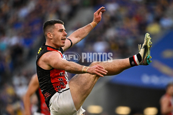 AFL 2025 Round 10 - Waalitj Marawar v Euro-Yroke - A-59567314