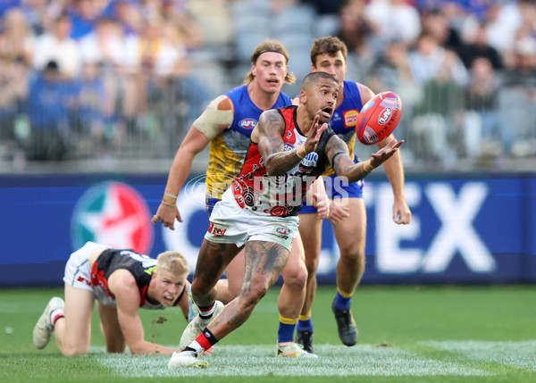 AFL 2025 Round 10 - Waalitj Marawar v Euro-Yroke - A-59567328
