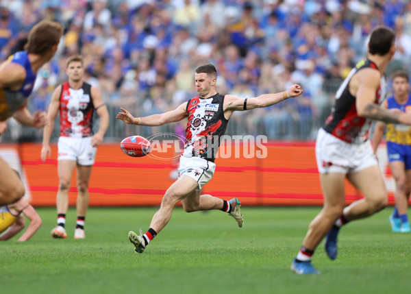 AFL 2025 Round 10 - Waalitj Marawar v Euro-Yroke - A-59567349