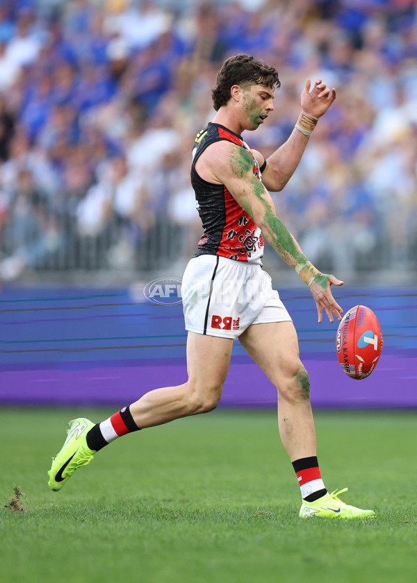 AFL 2025 Round 10 - Waalitj Marawar v Euro-Yroke - A-59567354