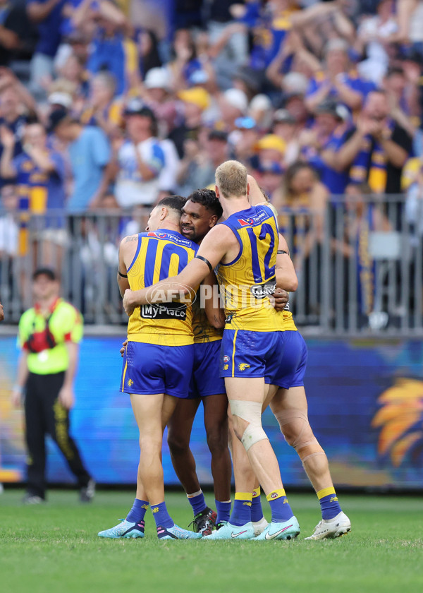 AFL 2025 Round 10 - Waalitj Marawar v Euro-Yroke - A-59569298