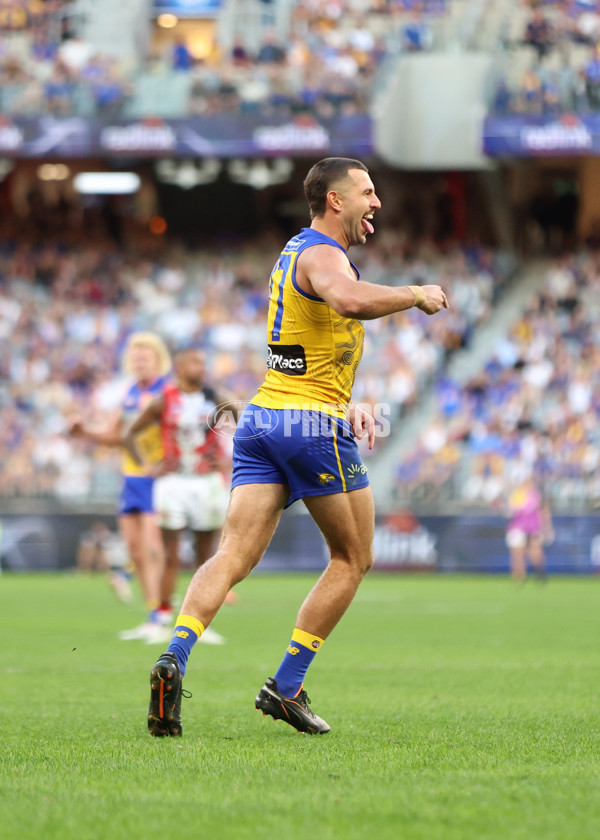 AFL 2025 Round 10 - Waalitj Marawar v Euro-Yroke - A-59571923