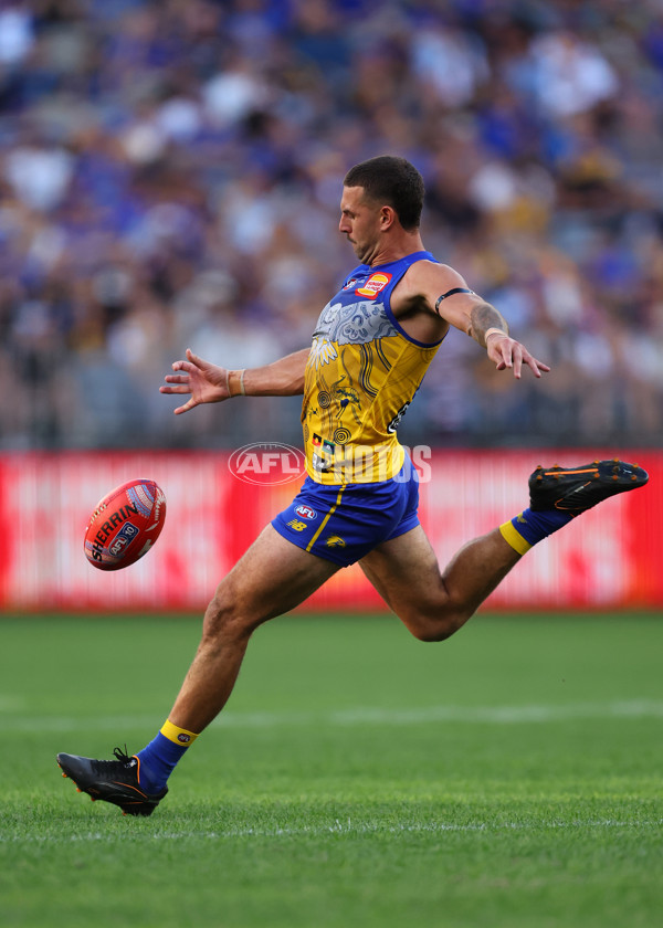 AFL 2025 Round 10 - Waalitj Marawar v Euro-Yroke - A-59571998