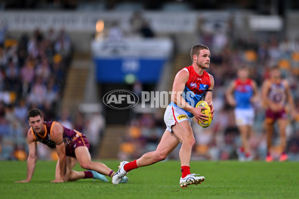 AFL 2025 Round 10 - Brisbane v Narrm - A-59572317