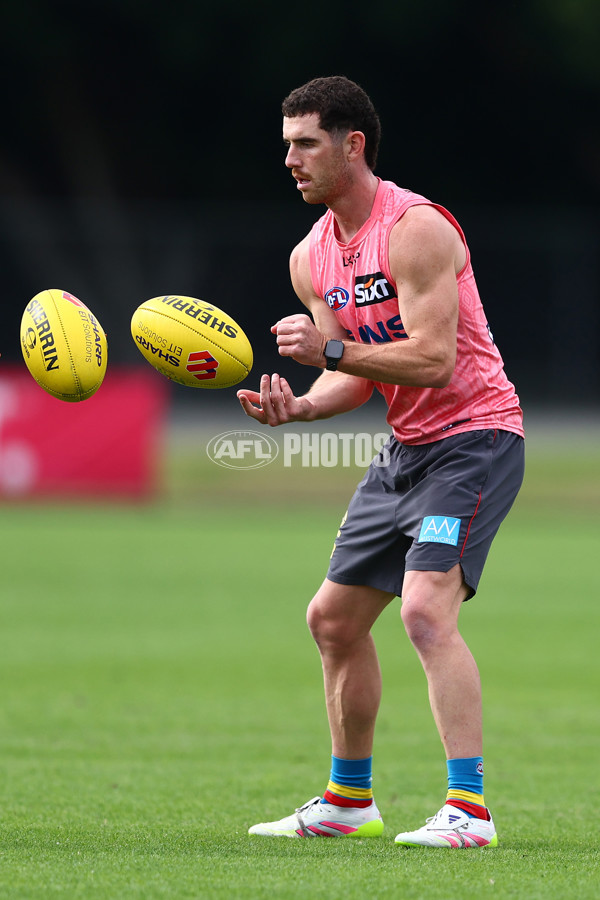 AFL 2025 Training - Gold Coast 190525 - A-59576754