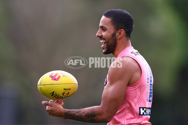 AFL 2025 Training - Gold Coast 190525 - A-59579195