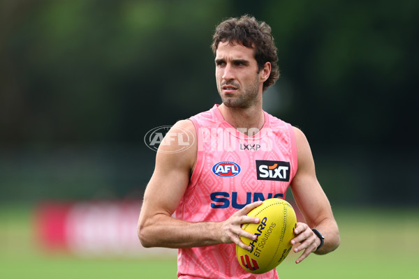AFL 2025 Training - Gold Coast 190525 - A-59579197