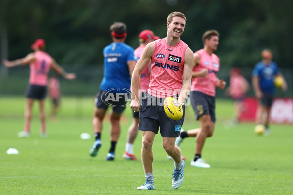AFL 2025 Training - Gold Coast 190525 - A-59579208