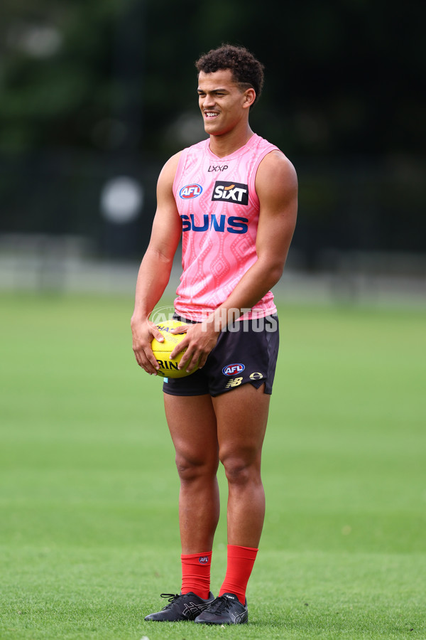 AFL 2025 Training - Gold Coast 190525 - A-59579209
