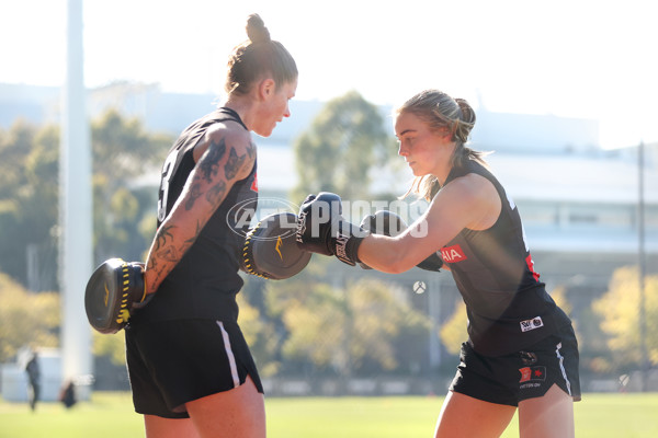AFLW 2025 Training - Collingwood 210525 - A-59593616