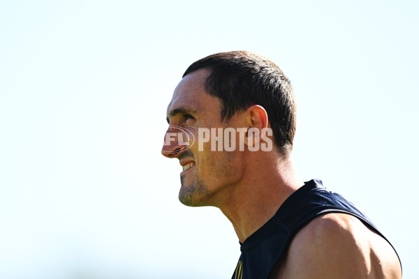 AFL 2025 Training - Brisbane 220525 - A-59596733