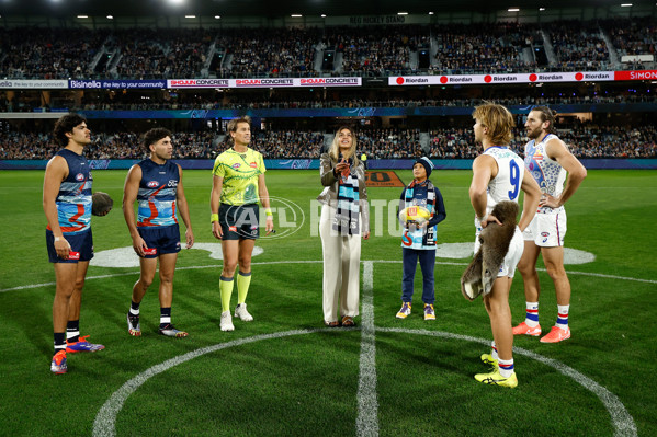 AFL 2025 Round 11 - Geelong v Western Bulldogs - A-59609128