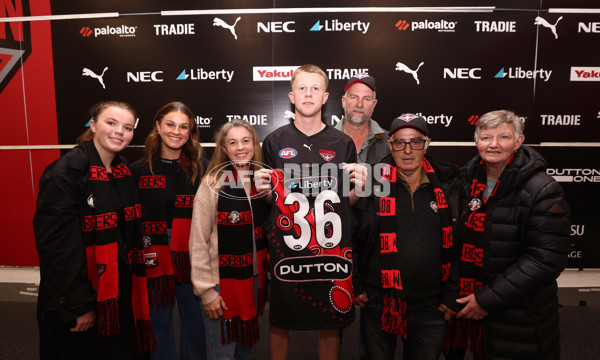 AFL 2025 Round 11 - Essendon v Richmond - A-59614421