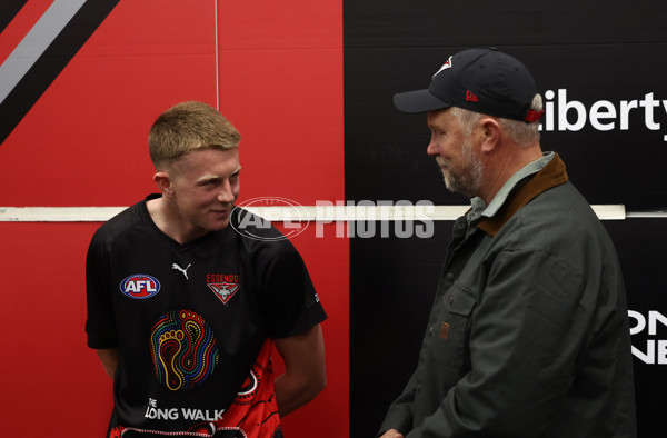 AFL 2025 Round 11 - Essendon v Richmond - A-59614704