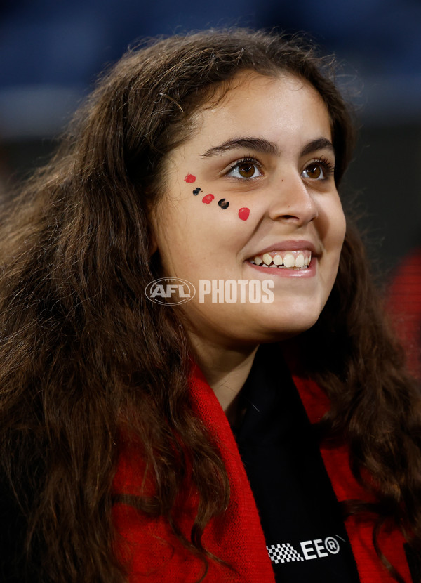 AFL 2025 Round 11 - Essendon v Richmond - A-59614721