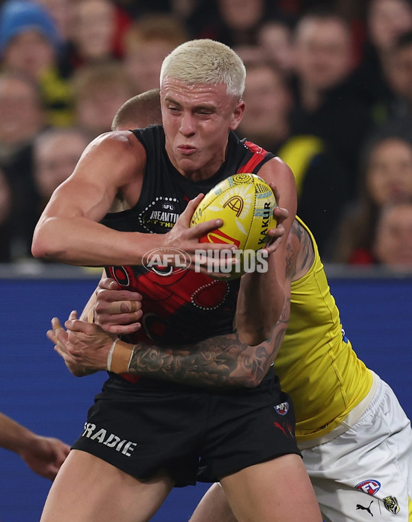 AFL 2025 Round 11 - Essendon v Richmond - A-59617039