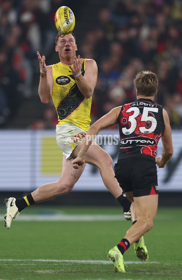 AFL 2025 Round 11 - Essendon v Richmond - A-59619269