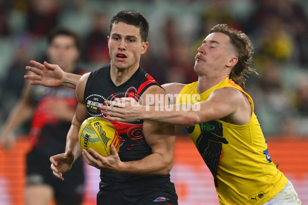 AFL 2025 Round 11 - Essendon v Richmond - A-59622010