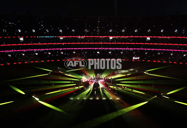 AFL 2025 Round 11 - Essendon v Richmond - A-59622525