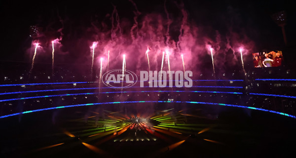 AFL 2025 Round 11 - Essendon v Richmond - A-59622534