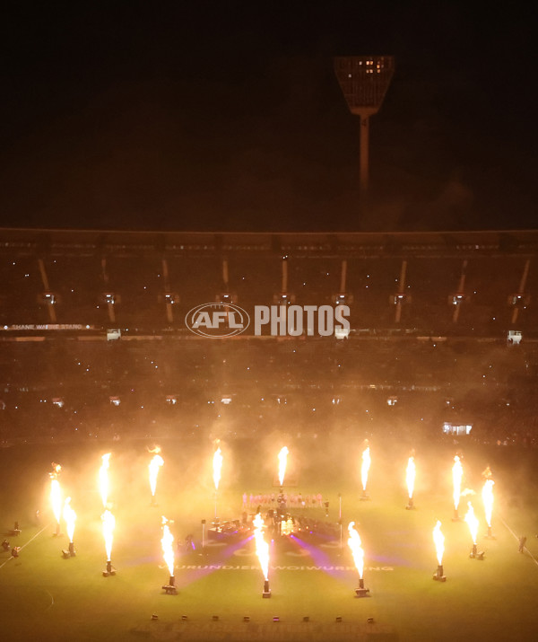 AFL 2025 Round 11 - Essendon v Richmond - A-59622546