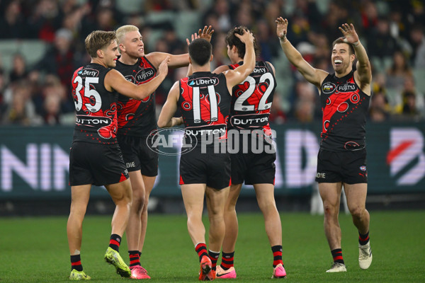 AFL 2025 Round 11 - Essendon v Richmond - A-59622612