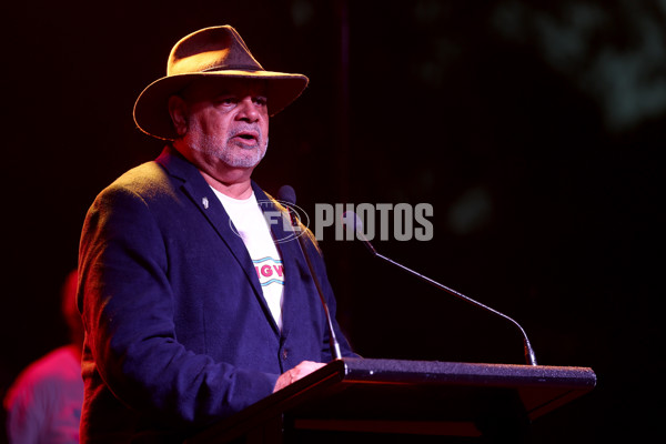 AFL 2025 Round 11 - Essendon v Richmond - A-59626940