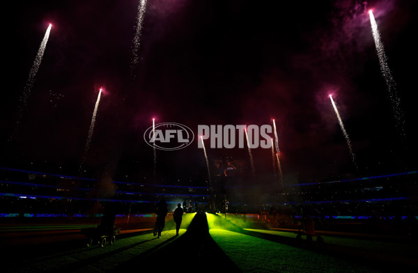 AFL 2025 Round 11 - Essendon v Richmond - A-59626951