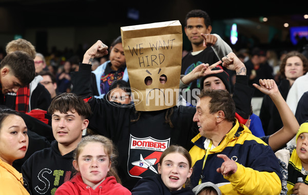 AFL 2025 Round 11 - Essendon v Richmond - A-59627285