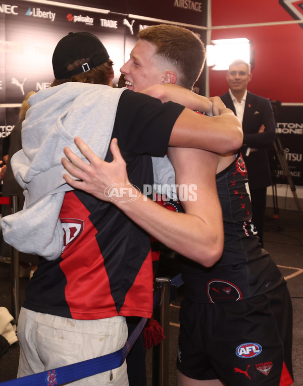 AFL 2025 Round 11 - Essendon v Richmond - A-59627301