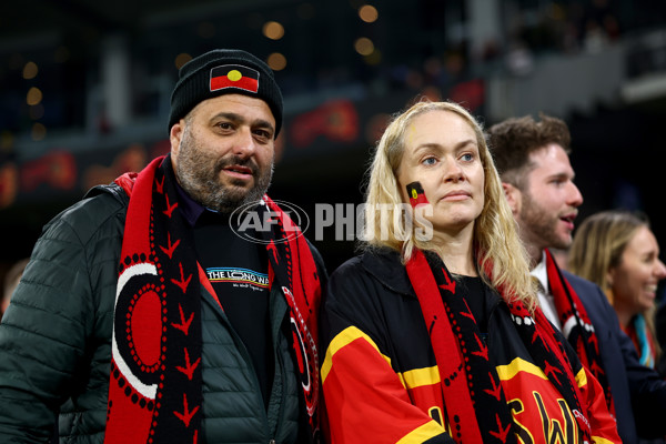 AFL 2025 Round 11 - Essendon v Richmond - A-59627347