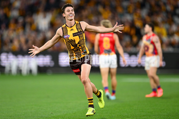 AFL 2025 Round 11 - Hawthorn v Brisbane - A-59642784