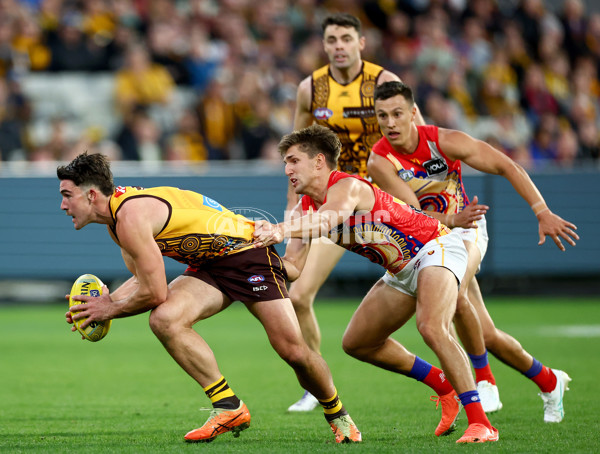 AFL 2025 Round 11 - Hawthorn v Brisbane - A-59642788
