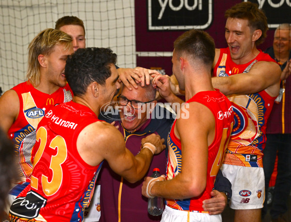 AFL 2025 Round 11 - Hawthorn v Brisbane - A-59648150