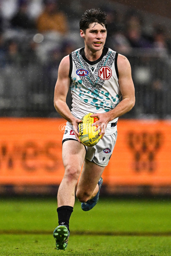 AFL 2025 Round 11 - Walyalup v Yartapuulti - A-59655219