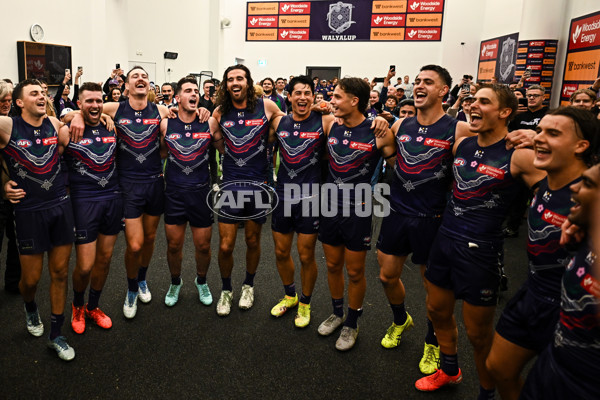 AFL 2025 Round 11 - Walyalup v Yartapuulti - A-59668204