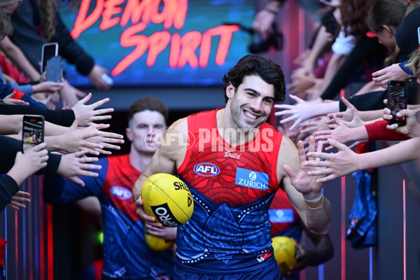 AFL 2025 Round 11 - Narrm v Sydney - A-59688354