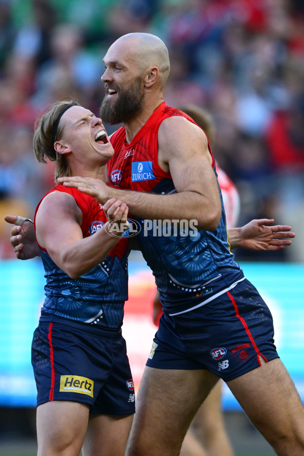 AFL 2025 Round 11 - Narrm v Sydney - A-59690692