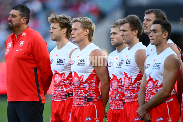 AFL 2025 Round 11 - Narrm v Sydney - A-59691937