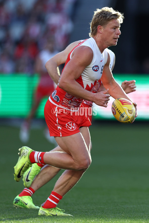 AFL 2025 Round 11 - Narrm v Sydney - A-59694477