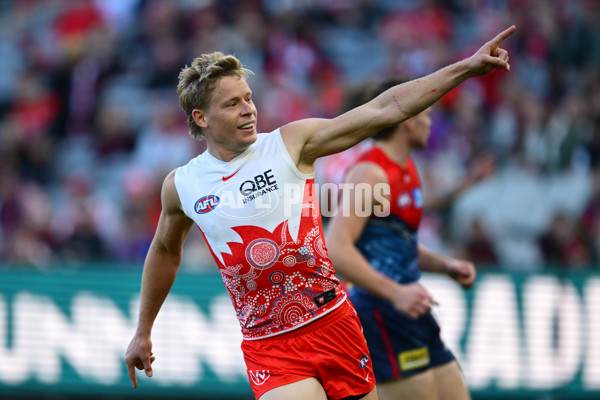 AFL 2025 Round 11 - Narrm v Sydney - A-59695966