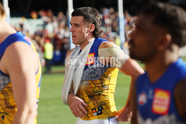 AFL 2025 Round 11 - Kuwarna v Waalitj Marawar - A-59695984
