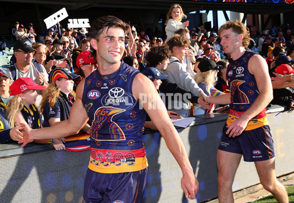 AFL 2025 Round 11 - Kuwarna v Waalitj Marawar - A-59698433
