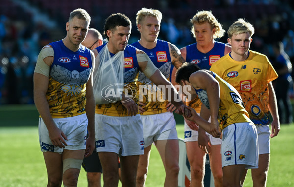 AFL 2025 Round 11 - Kuwarna v Waalitj Marawar - A-59698470
