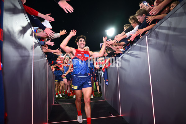 AFL 2025 Round 11 - Narrm v Sydney - A-59706370