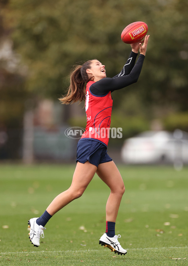 AFLW 2025 Training - Melbourne 280525 - A-59714587