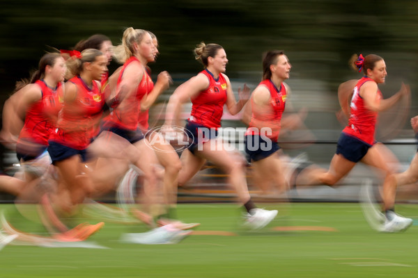 AFLW 2025 Training - Melbourne 280525 - A-59715085