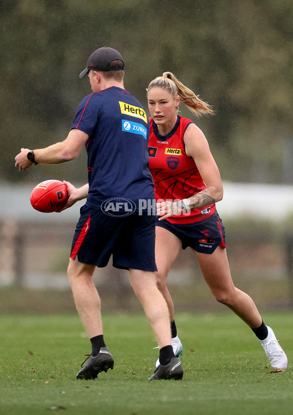 AFLW 2025 Training - Melbourne 280525 - A-59715086